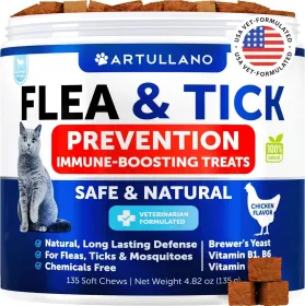 Flea Treatment For Cats Natural Flea And Tick Prevention Supplement For Cats Kittens Chewable Daily Oral Pills With Vitamins 135 Soft Chews Skin & Coa